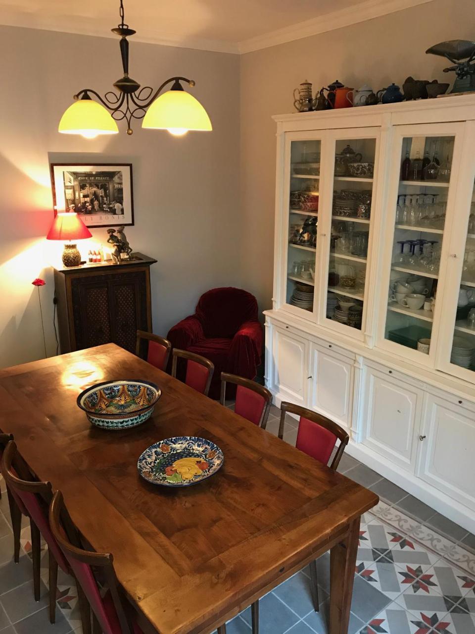 ボーヴォワザン Couleurs De Camargue Bed & Breakfast エクステリア 写真