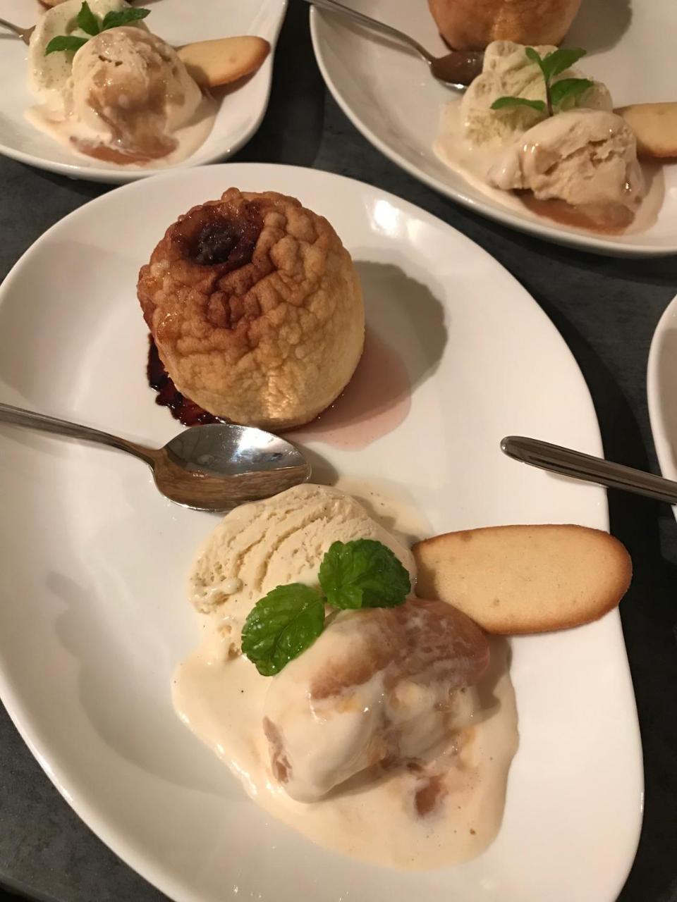 ボーヴォワザン Couleurs De Camargue Bed & Breakfast エクステリア 写真