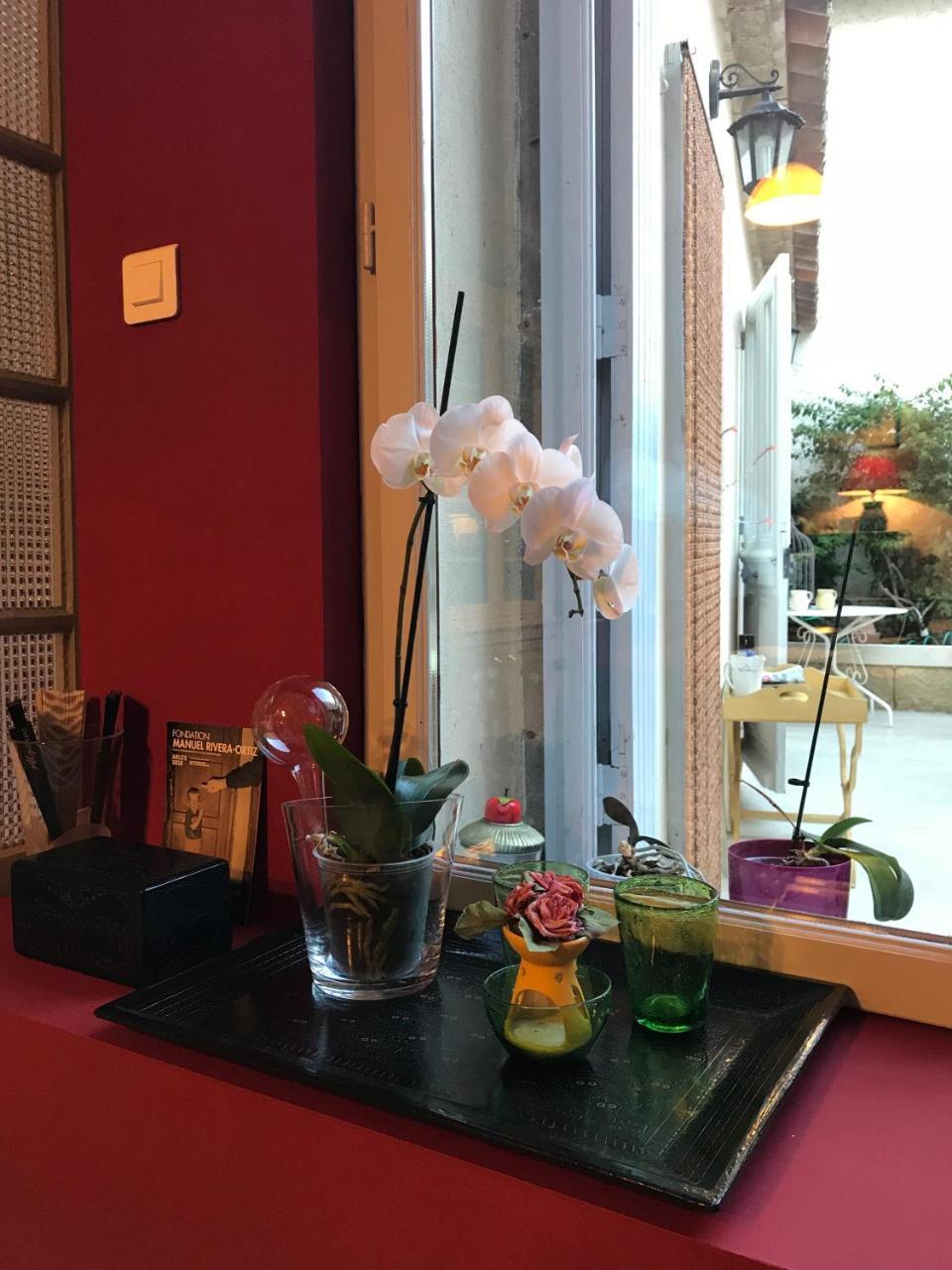 ボーヴォワザン Couleurs De Camargue Bed & Breakfast エクステリア 写真